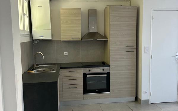 Maison à louer    4 pièces • 58,13 m2 Châtillon