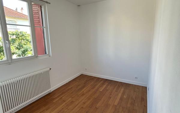 Maison à louer    4 pièces • 58,13 m2 Châtillon