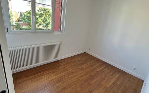 Maison à louer    4 pièces • 58,13 m2 Châtillon