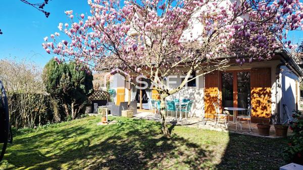 Havre de paix proche du centre-ville : Maison familiale de 148 m²