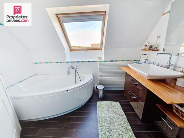 Maison Lanmeur 143 m2 et garage ind 50m²