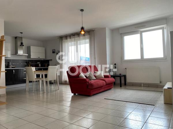 LOCATION : appartement meublé T4 (89 m²) dernier étage à CERNAY