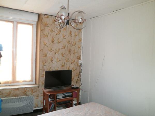 MAISON DE VILLE 6 PIECES HABITABLE + CAVE A 36100 ISSOUDUN Issoudun (36100)