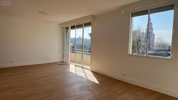 Appartement rénové à vendre à Évreux dans l'Eure (27000), ref : A035   
CENTRE-VILLE