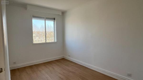 Appartement rénové à vendre à Évreux dans l'Eure (27000), ref : A035   
CENTRE-VILLE