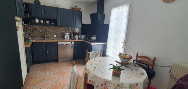 Maison Rochefort 4 pièce(s) 96 m2 proche écoles et commerces