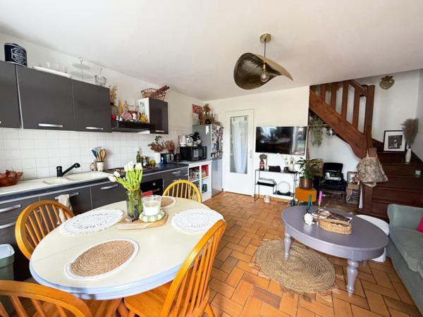 2 maisons d’habitation a Saint-Sauveur-Lendelin