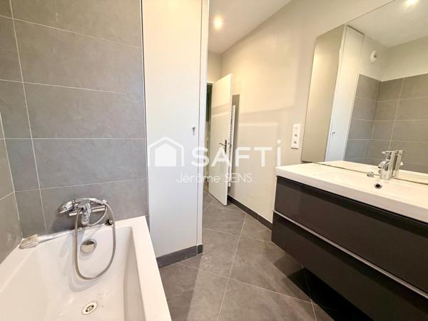 Appartement 4 pièces de 92 m² situé à Chambourcy