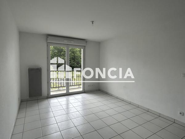 Location Appartement 2 pièces 37.09 m² - 70 RUE LAPEYRERE Orthez 64300