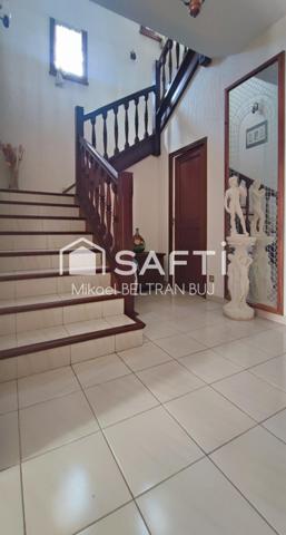 Très rare sur Frontignan, Villa T8 de 250m²