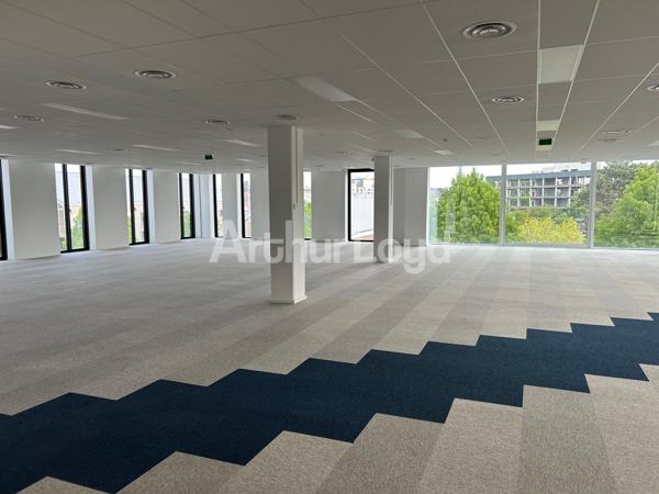 Bureaux à louer Villeneuve-d'Ascq - Surfaces divisibles dès 500 m² au coeur d'un éco-quartier dynamique avec parkings