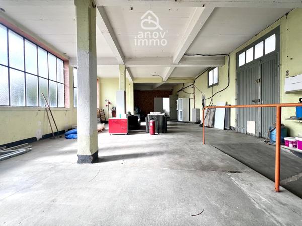 Propriete
                                                                                                                                                                                                                                                                                                                        6 pièce(s)                                                                                                                                                                                                          3 chambre(s)                                                                                                                                                                                                          177  m²