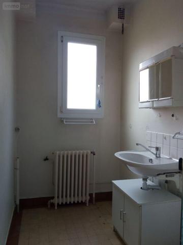 Maison de ville à louer à Villaines-la-Juhel en Mayenne (53700), ref : 1255 Maison de ville à louer à Villaines-la-Juhel en Mayenne (53700), ref : 1255