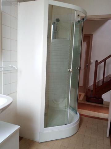 Maison de ville à louer à Villaines-la-Juhel en Mayenne (53700), ref : 1255 Maison de ville à louer à Villaines-la-Juhel en Mayenne (53700), ref : 1255