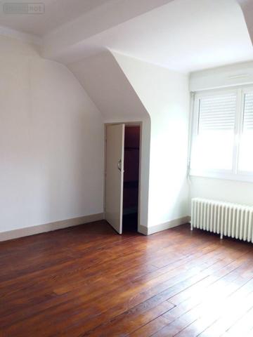 Maison de ville à louer à Villaines-la-Juhel en Mayenne (53700), ref : 1255 Maison de ville à louer à Villaines-la-Juhel en Mayenne (53700), ref : 1255