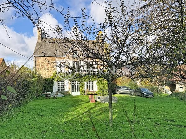 Maison en pierres avec dépendances sur un terrain de 1751 m²