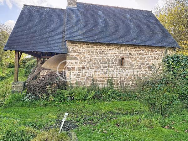 Maison en pierres avec dépendances sur un terrain de 1751 m²