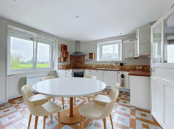 Maison à Dinan, 22100 - 10 pièces 252m²