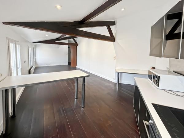 A vendre Bordeaux centre Appartement T2 GALERIES BORDELAISES