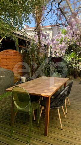 BORDEAUX NANSOUTY – MAISON BOURGEOISE – TERRASSE – GARAGE 60 m² (4 VOITURES)