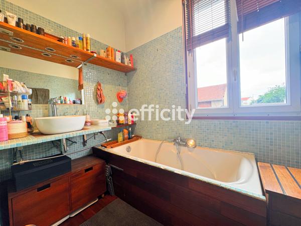 Maison 4 pièces - 150 m²