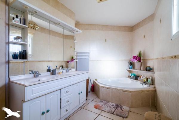 Maison à vendre |  Saint-Jory |  6 pièces | 170 m²