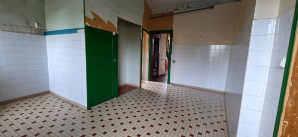 Maison à vendre 6 pièces LE LUDE (72)