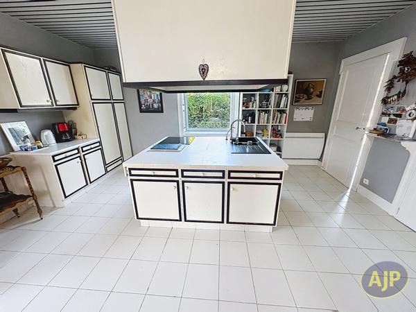 Vente maison Sevremoine : 449 000 € - AJP Immobilier Saint-Macaire-en-Mauges