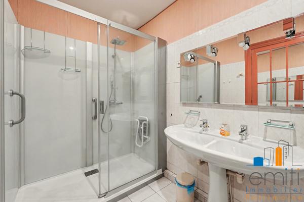 Appartement À vendre 5 pièces 155 m²