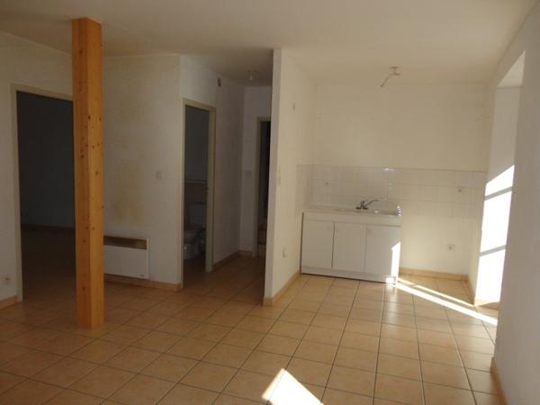 Appartement F3 avec terrasse et cave