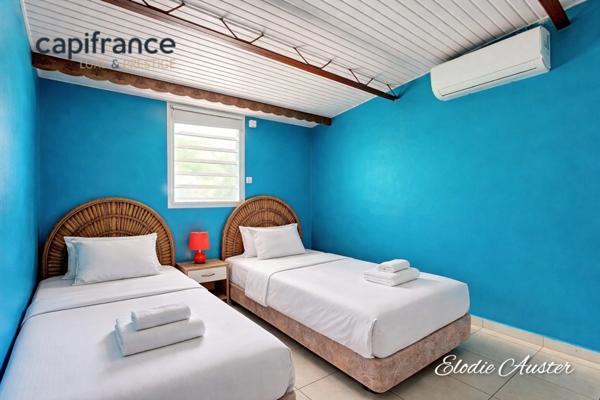 Propriete à vendre 28 pièces PETIT BOURG (971)