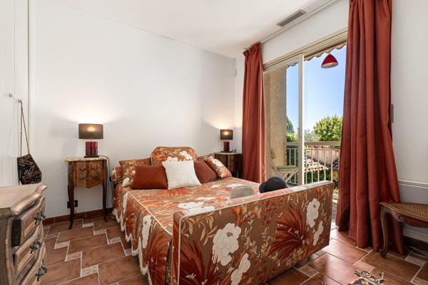 Villa de charme avec patio et piscine au cœur de La Colle-sur-Loup