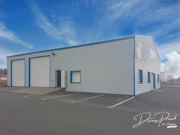 Bâtiment de 440 m² avec bureaux