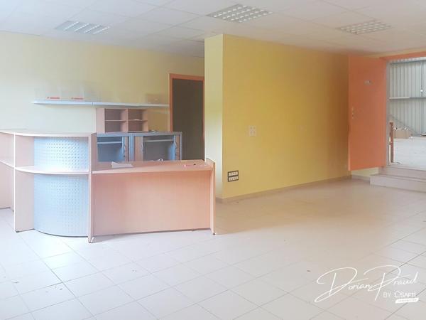 Bâtiment de 440 m² avec bureaux