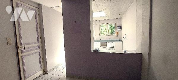 Locaux professionnels (Cabinet dentaire) - 127 000 €