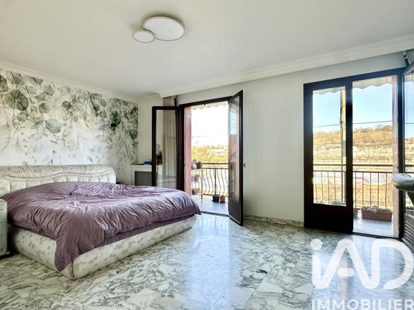 Maison à vendre 8 pièces 161 m² Villeneuve-le-Roi