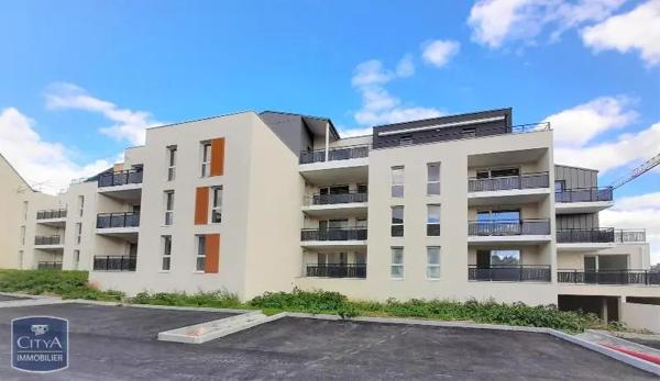 Appartement à louer 3 pièces 56.96m² Tours (37100)