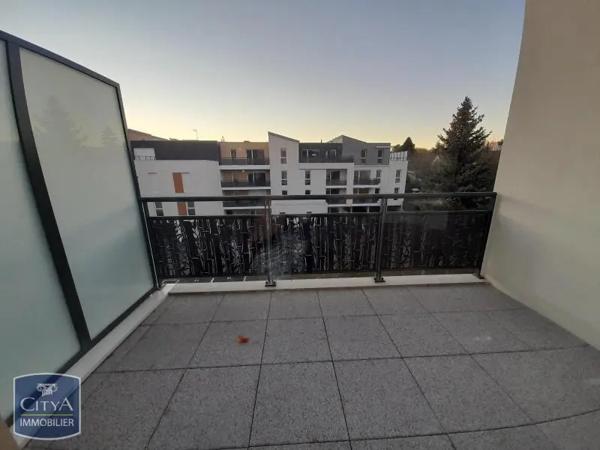 Appartement à louer 3 pièces 56.96m² Tours (37100)