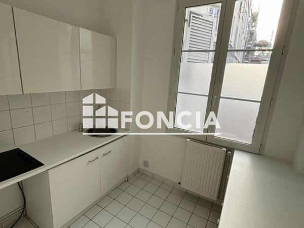 Location Appartement 2 pièces 47.58 m² - 26 RUE VERGNIAUD Levallois Perret 92300