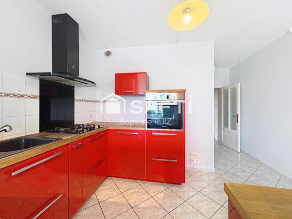 Belle maison de ville avec jardin et climatisation