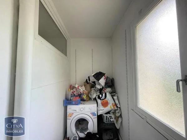 Appartement à louer 2 pièces 65.17m²