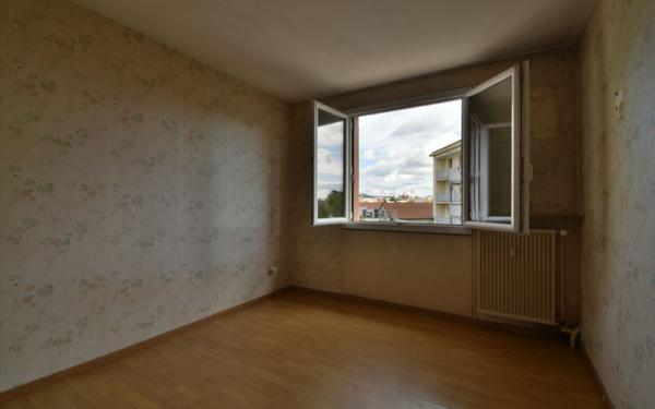 Appartement à vendre    3 pièces • 76,74 m2 Bourg-de-Péage