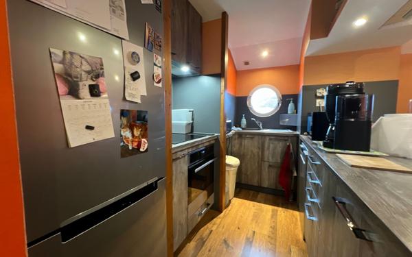 Maison à vendre    4 pièces •  Donzère