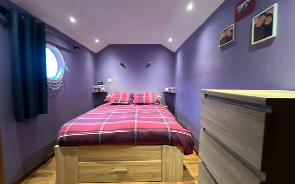 Maison à vendre    4 pièces •  Donzère