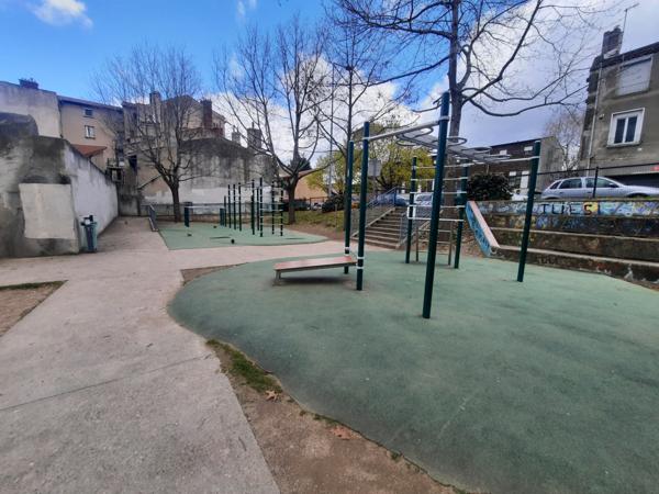 Saint-Étienne (42000) Appartement rénové loué – rentabilité 11,11%