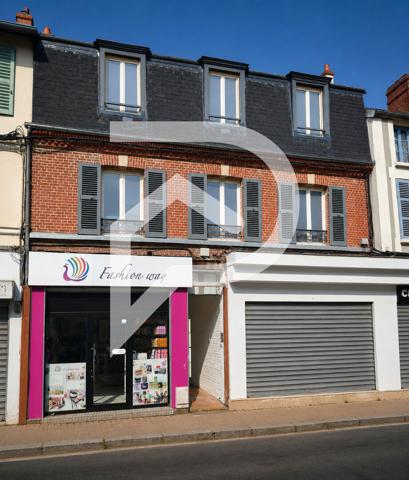 Immeuble 11 pièces 175 m2