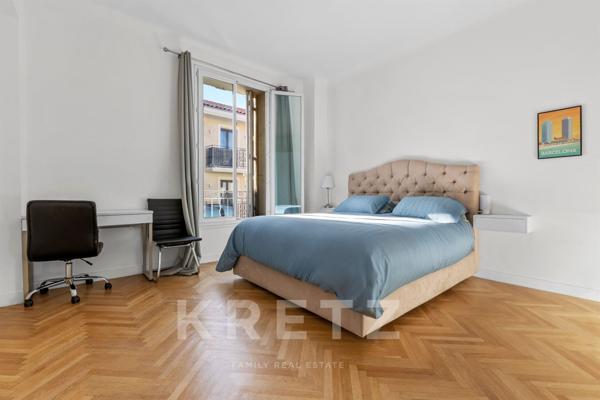 Duplex 5 pièces avec rooftop – Cannes centre