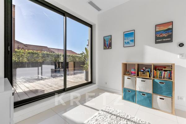 Duplex 5 pièces avec rooftop – Cannes centre
