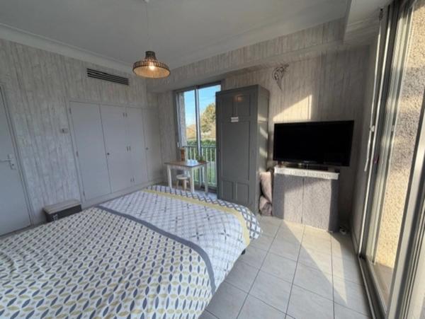 Maison bourgeoise, 7 chambres, piscine et parc arboré