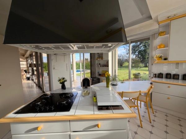 Maison bourgeoise, 7 chambres, piscine et parc arboré